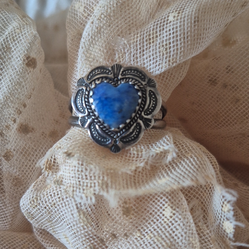 VINTAGE Silver Heart Ring with Sodalite Stone Stamped QT925